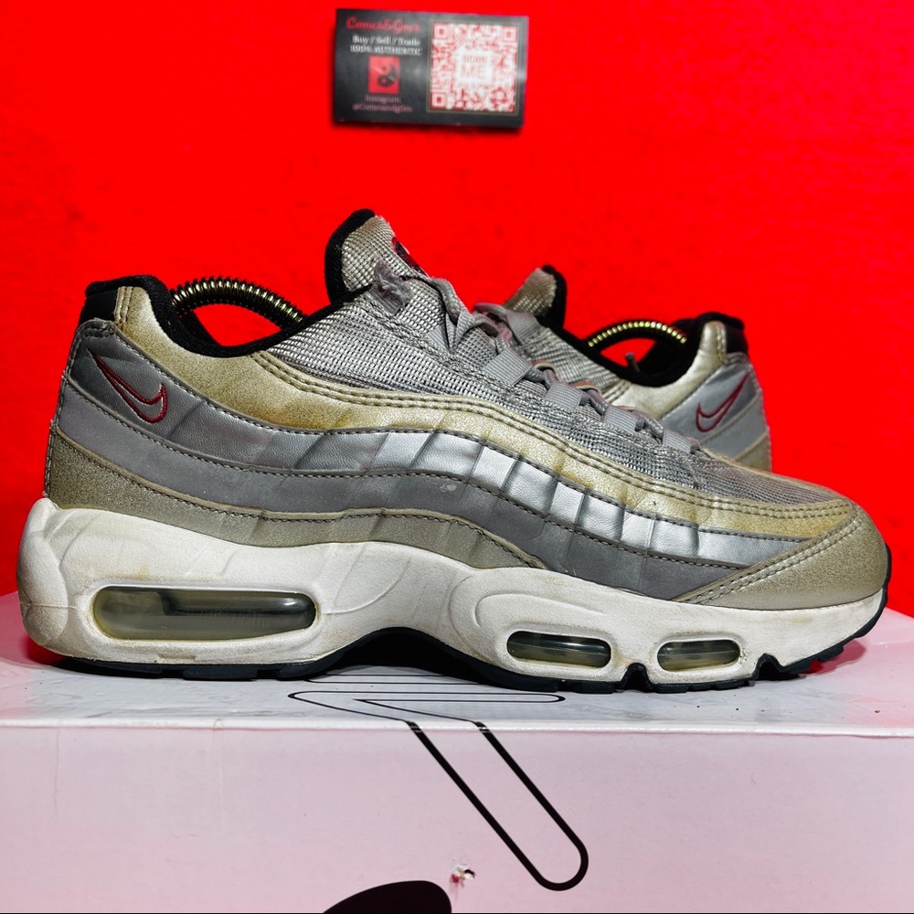 Womens Nike Air Max 95 Qs Metallic Silver "Silver Bullet" Sz 8.5 [814914-002]